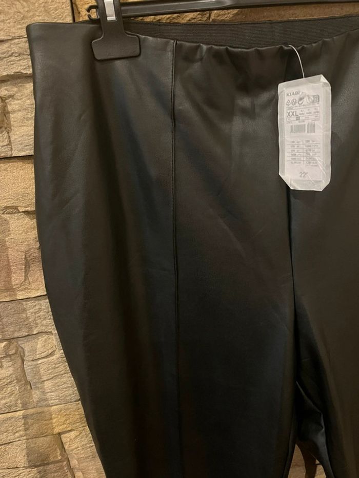 Legging similicuir XXL - 50/52 KIABI neuf - photo numéro 4