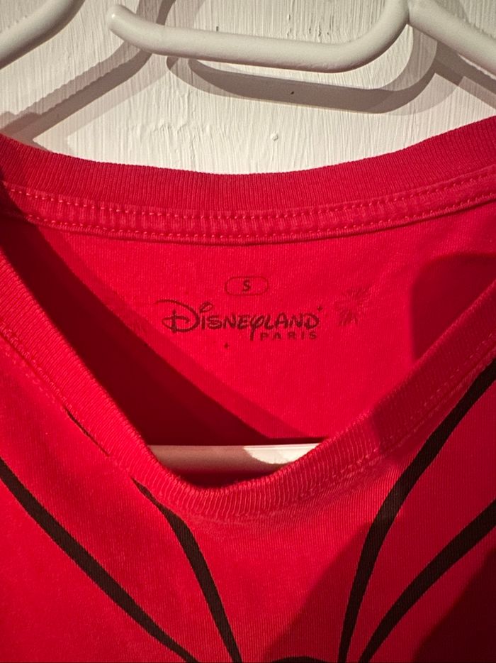 T-shirt manche courte Disneyland Paris taille S - photo numéro 4