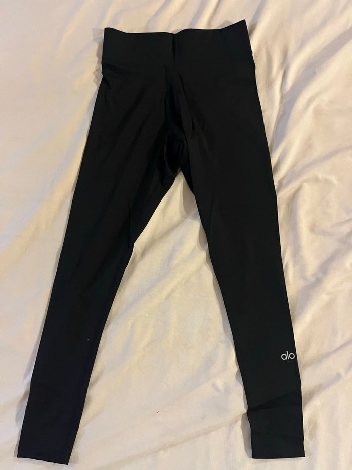 Alo yoga pantalon - photo numéro 3