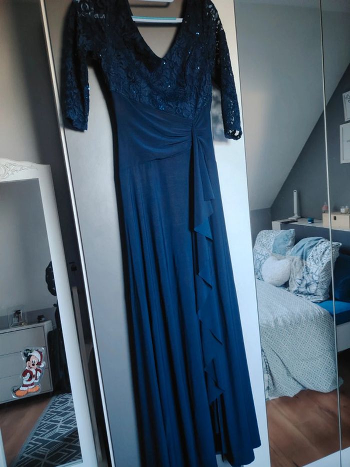 Robe de cocktail bleu Ts