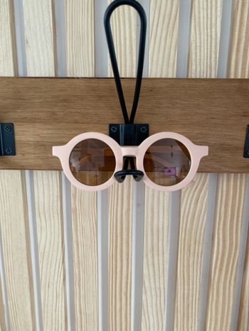 Lunette de soleil rétro rose pâle