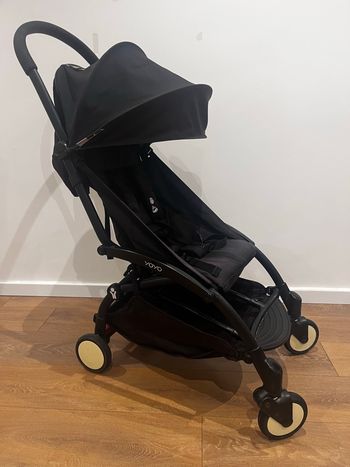 Poussette yoyo + noire