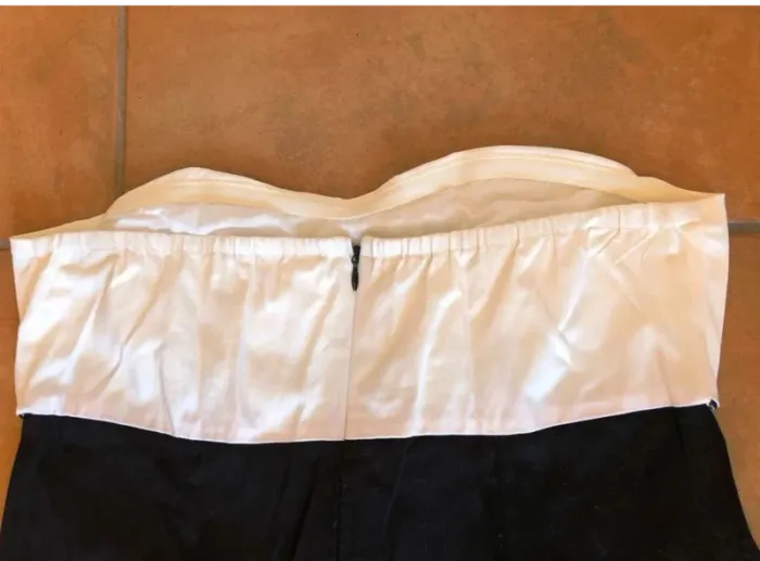 Robe  avec strass  Asos  (40)  état  neuf - photo numéro 4