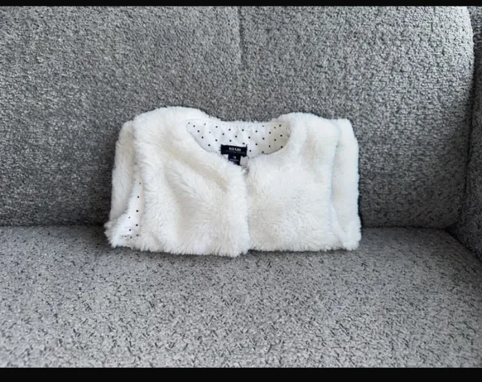 Veste fourrure poils doux toute douce chaude sans manches blanc Kiabi - photo numéro 2
