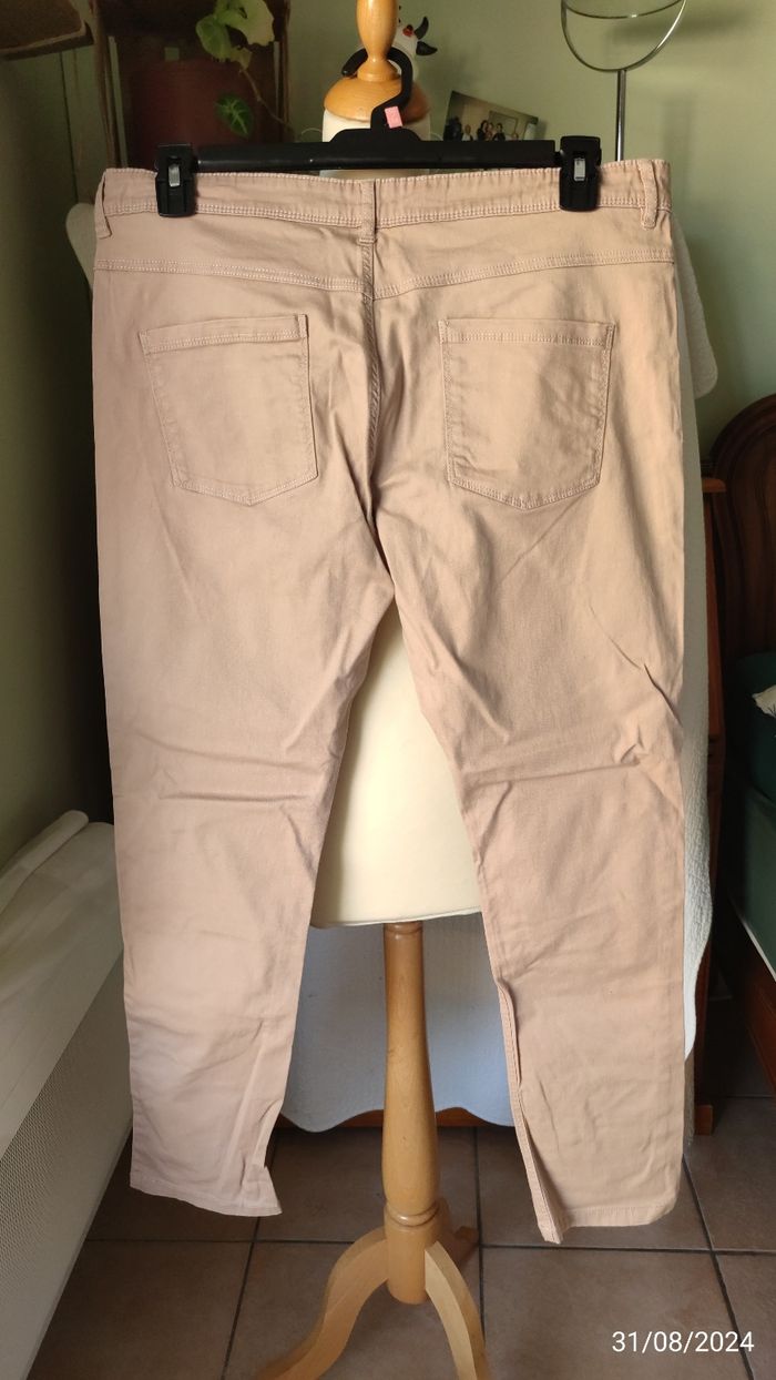 Jean beige  NEUF 48 - photo numéro 2