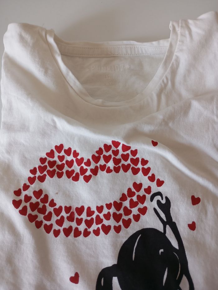 Tee-shirt manches longues. 12 ans . Coton blanc . Fillette noir .  Coeurs ❤️.Punkdiz . État neuf - photo numéro 10