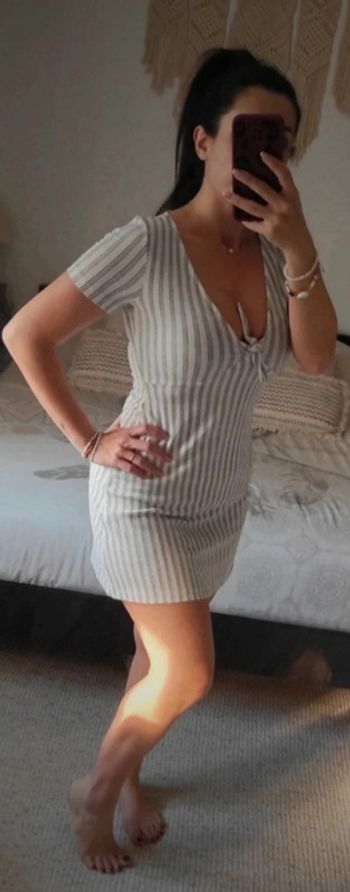 Robe d'été Zara S blanc et gris babydoll petites rayures noeud au décolleté
