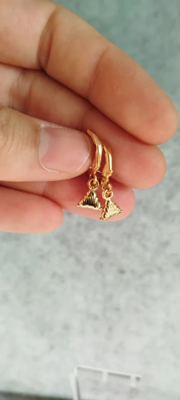 🍄 Boucles d’oreilles ▪ triangle à strass scintillants - photo numéro 3