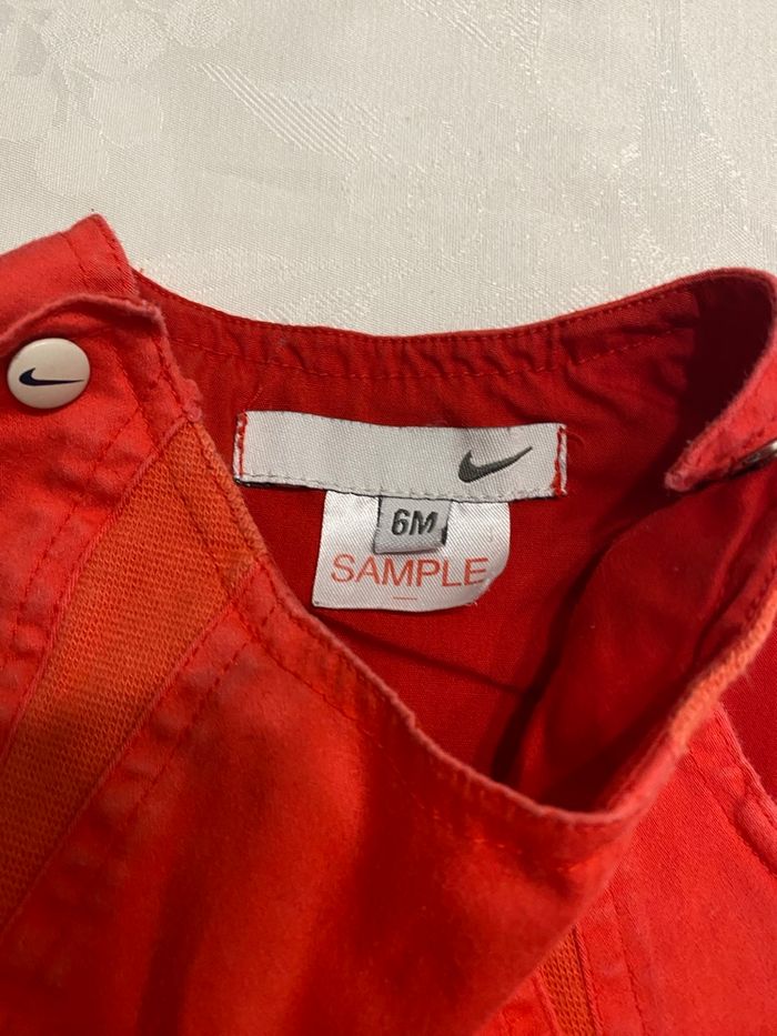 Robe rouge Nike bébé fille 6 mois - photo numéro 3