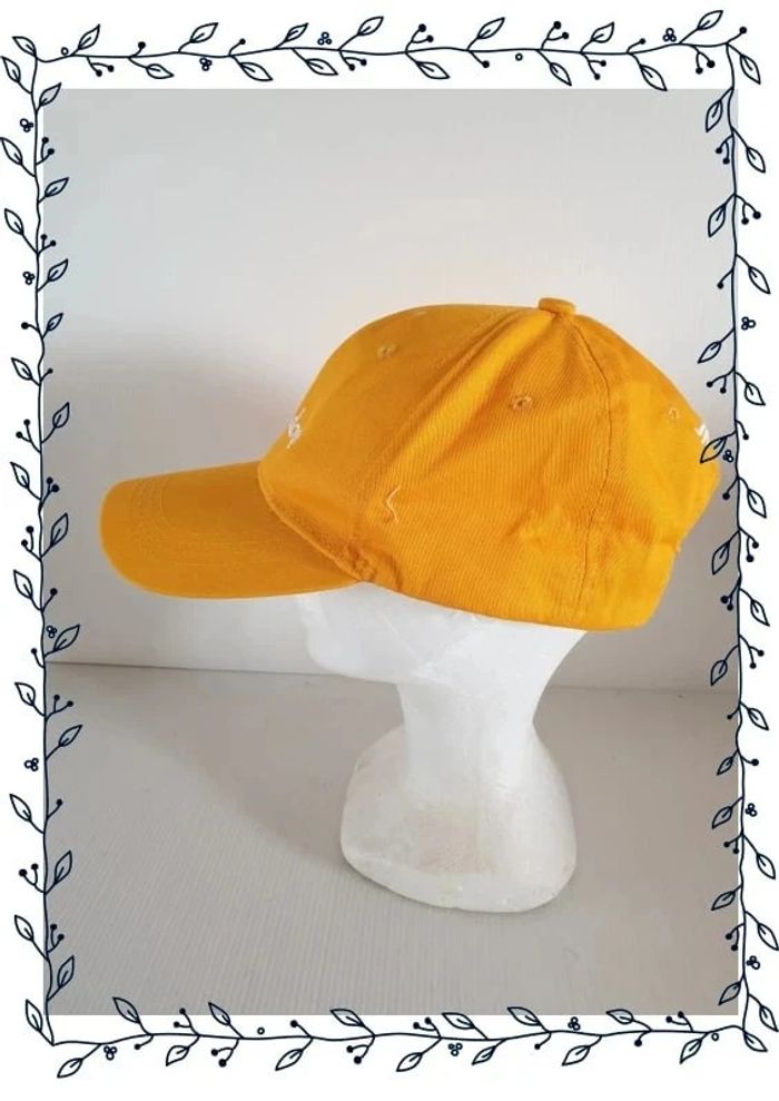 Casquette orange freedom, taille unique, très bon état - photo numéro 2