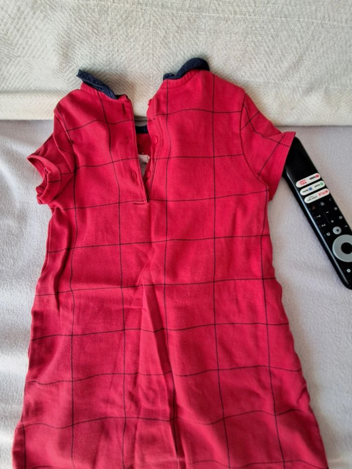 Robe 👗 rouge - photo numéro 2