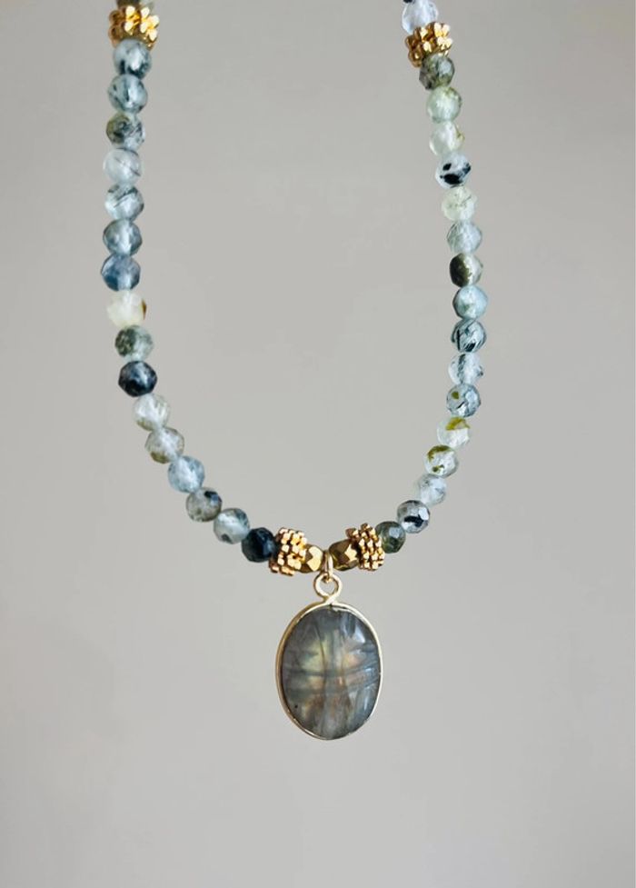 Collier talisman scarabée Labradorite et Préhnite - photo numéro 3