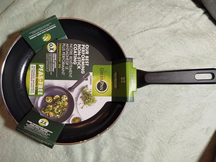 Poêle GreenPan Diam 24 Face E