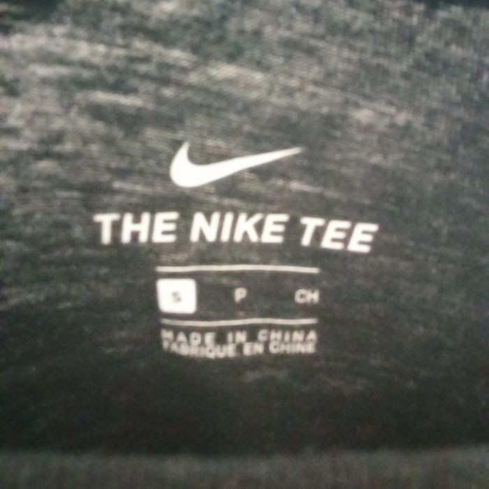 Tee shirt Nike Femme - photo numéro 4