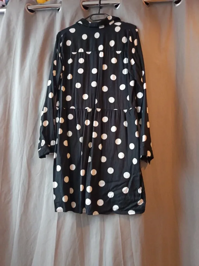 Robe à pois - photo numéro 3