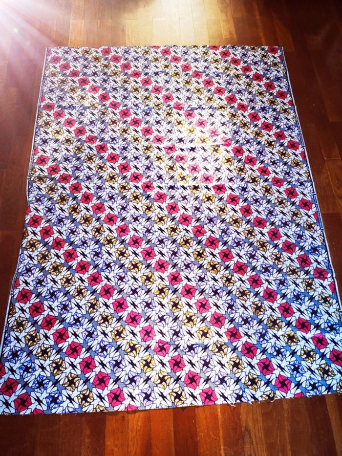 Tissu africain wax à motifs