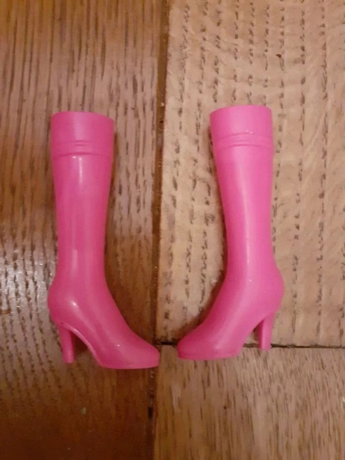 🎀 bottes rose poupée mannequin - photo numéro 2