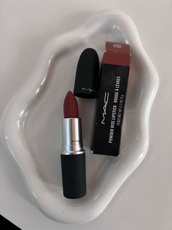 Rouge à lèvre MAC NEUF 