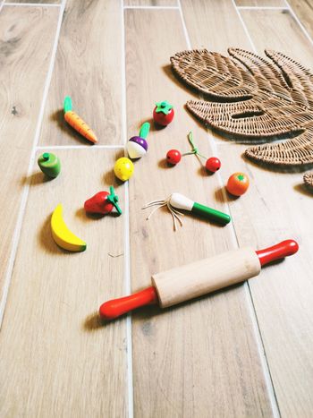 🍓Dinette lot petits fruits et rouleau à pâtisserie en bois marque Djeco