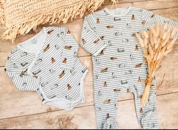 Pyjama et bodie 12mois gris motif chien skate