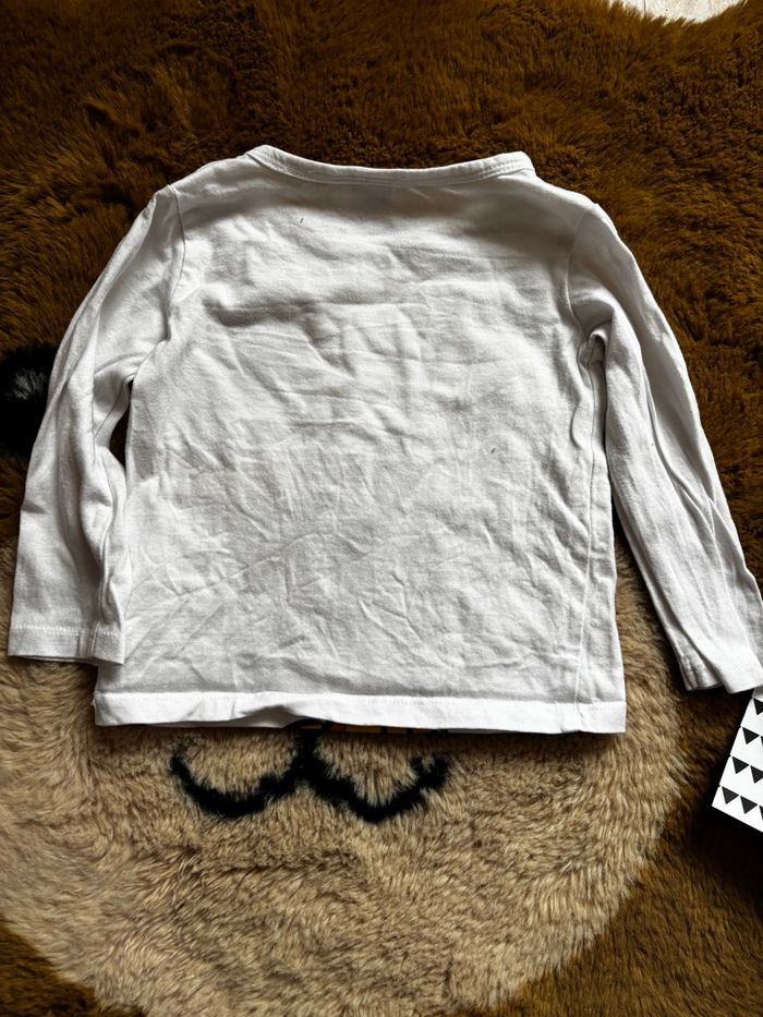 Tee shirt blanc Le Roi Lion DISNEY t.12m - photo numéro 3