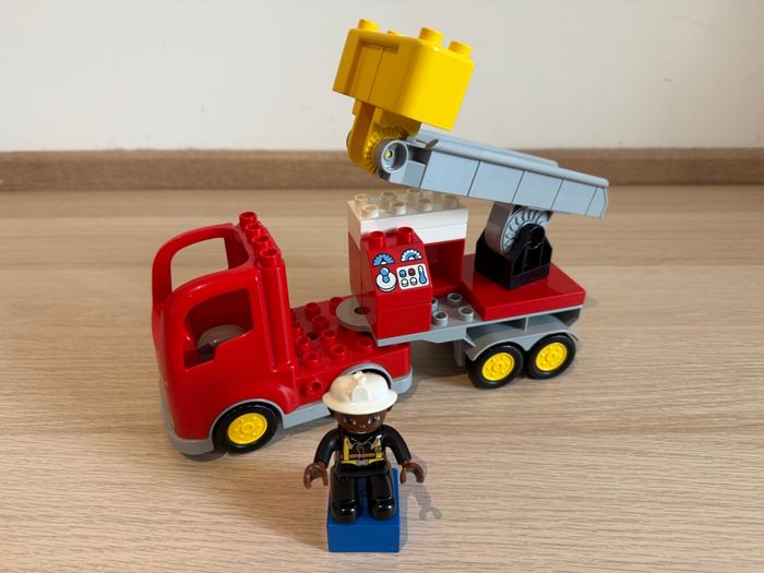 Camion pompier lego duplo - photo numéro 2