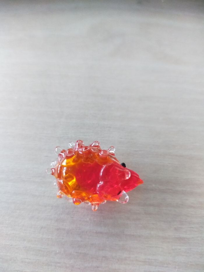 Fève hérisson en verre - photo numéro 4