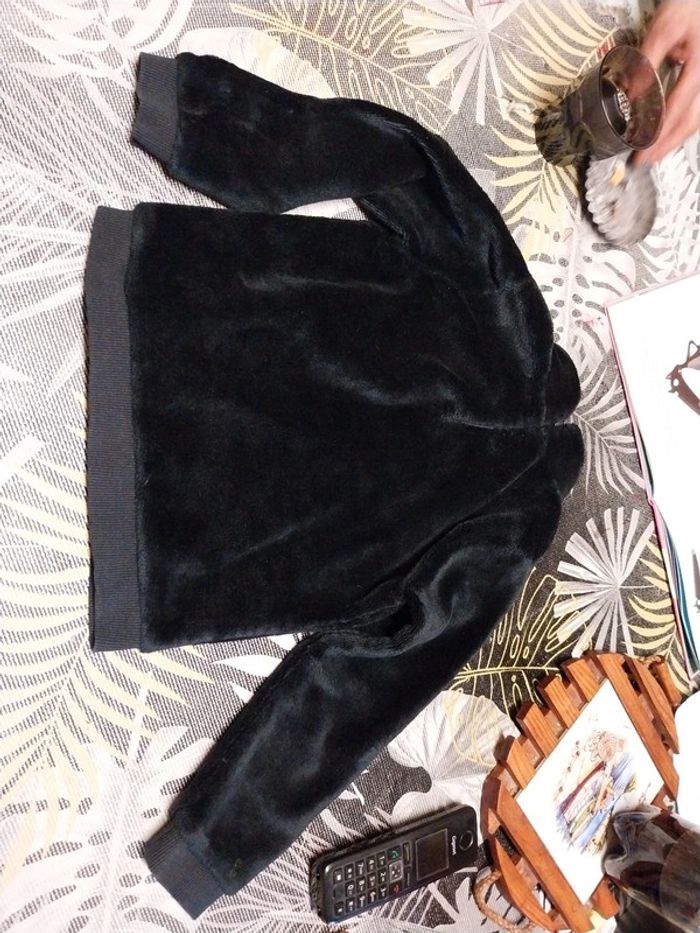 Pull chaud - photo numéro 2