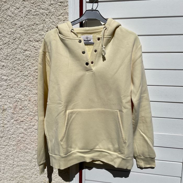 Sweat-shirt jaune pale taille M