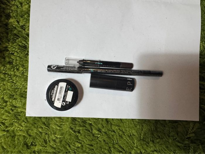 Lot maquillage sephora neuf - photo numéro 2