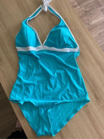 Maillot de bain 1 pièce taille 46