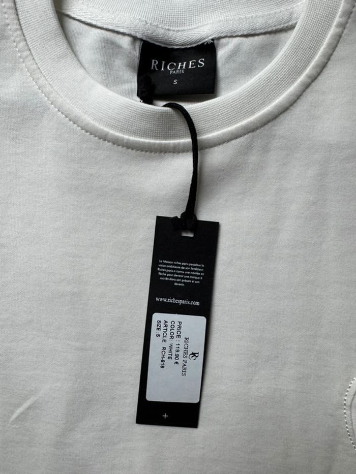 👕 T-shirt Riches Paris – Broderie cœur fleuri 🌹 - photo numéro 3