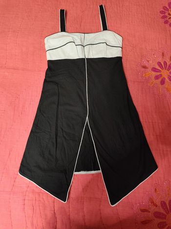 Superbe robe tunique noire aller simple taille M ou 38