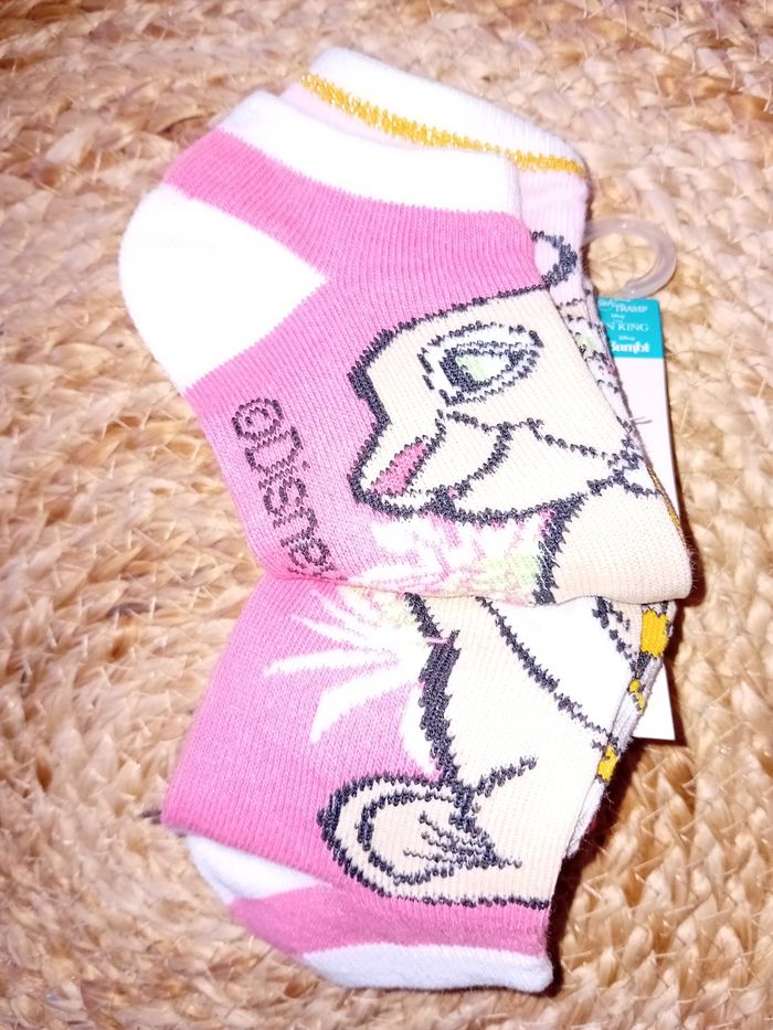 Chaussettes le roi lion - photo numéro 3