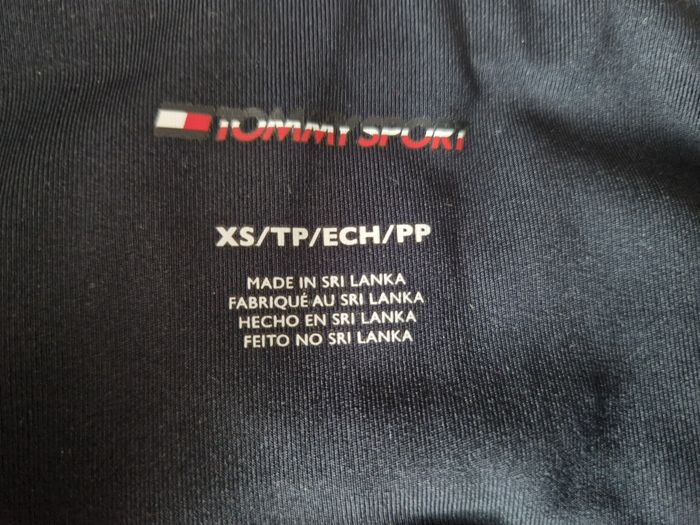 Ensemble sport neuf Tommy Hilfiger - photo numéro 5