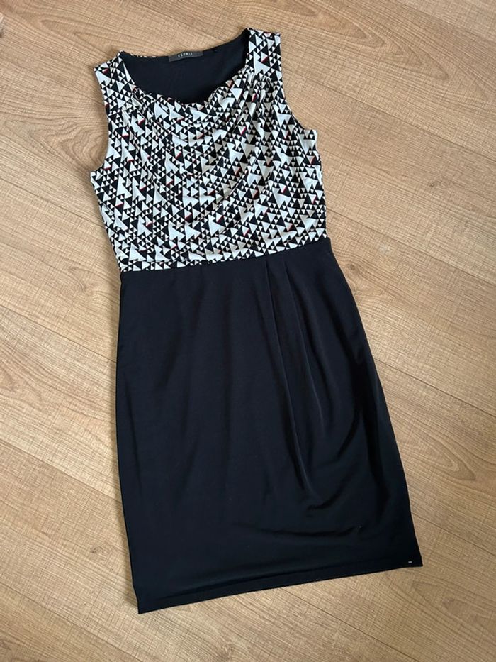 Robe noire et blanche sans manches Esprit taille française S jamais portée - photo numéro 11
