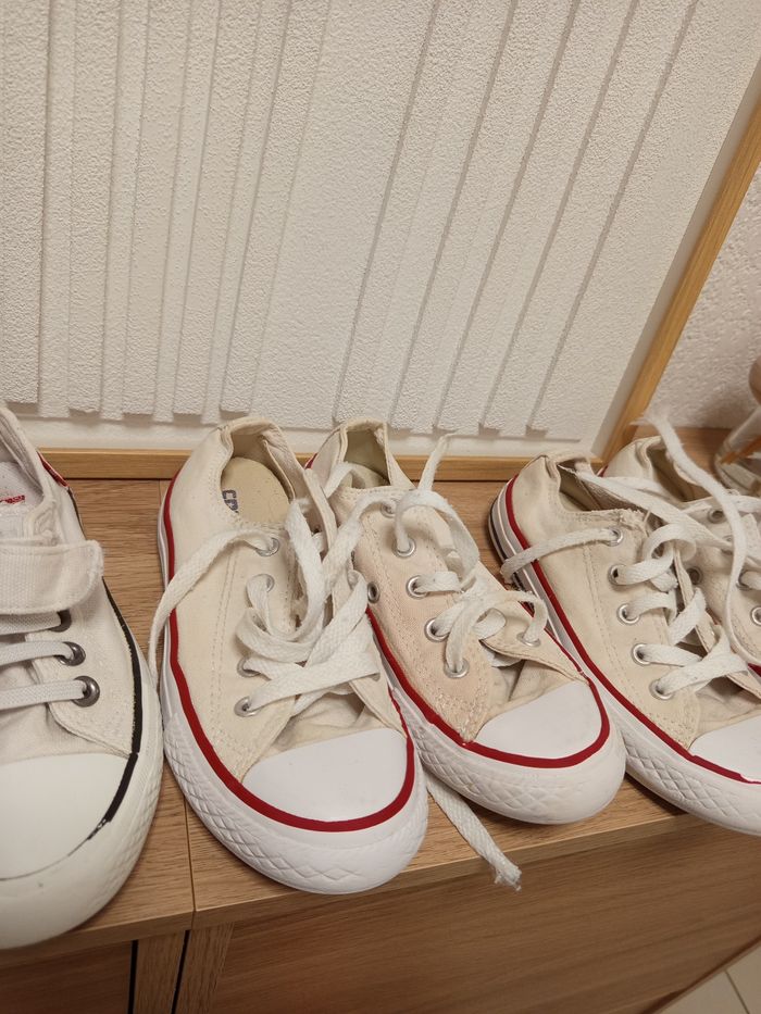 Lot de tennis pointure 29 marque Levis et Converse - photo numéro 5
