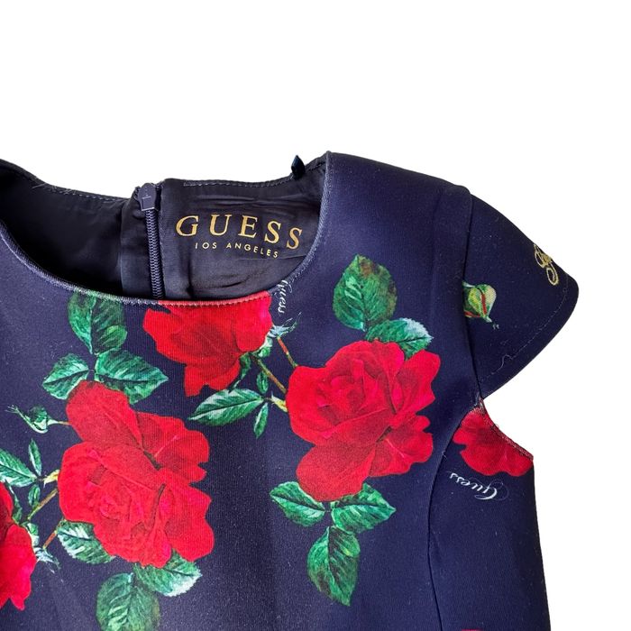 Robe néoprène Guess 4 ans TBE (19€) - photo numéro 3