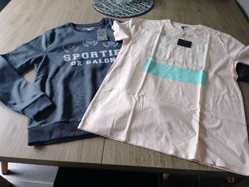 Pull et tee shirt neufs
