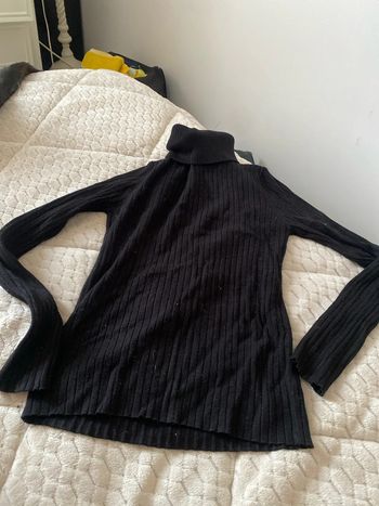 Pull noir col roulé taille S