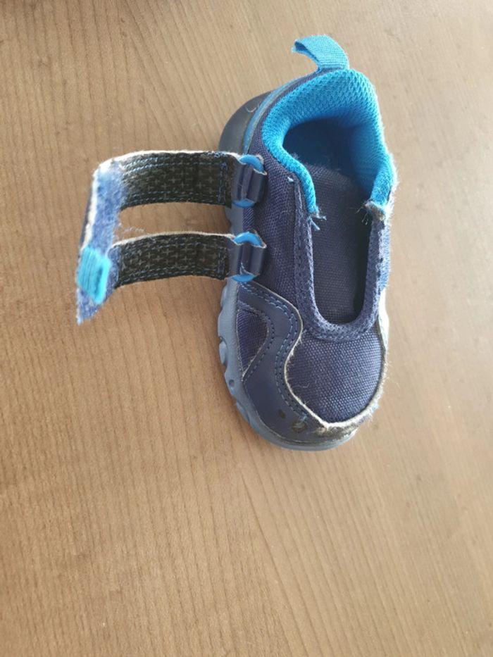 Baskets Domyos taille 20 - photo numéro 3