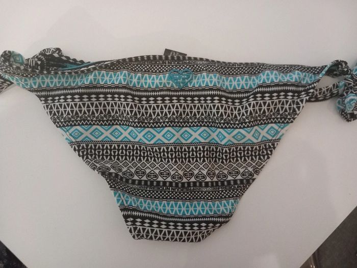 Maillot de bain Freegun 👙 - photo numéro 2