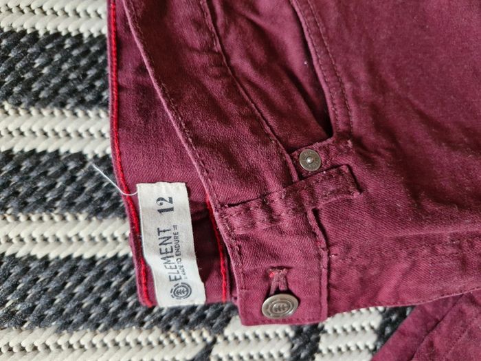 3 pantalons comme neufs 12 ans - photo numéro 3