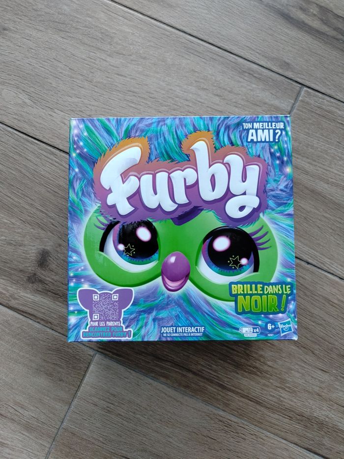 Furby Neuf