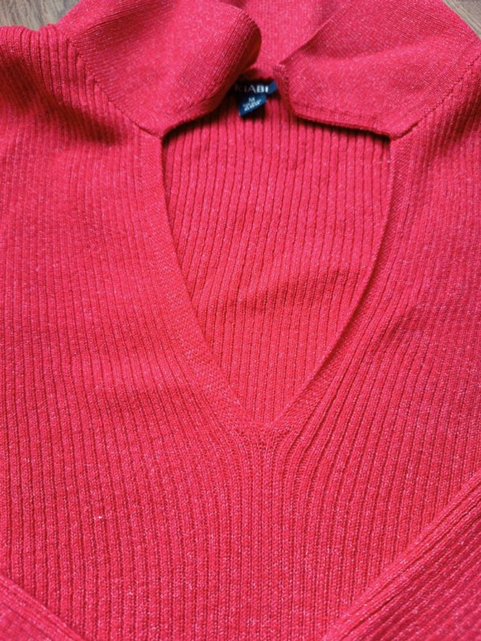 Pull rouge - photo numéro 2