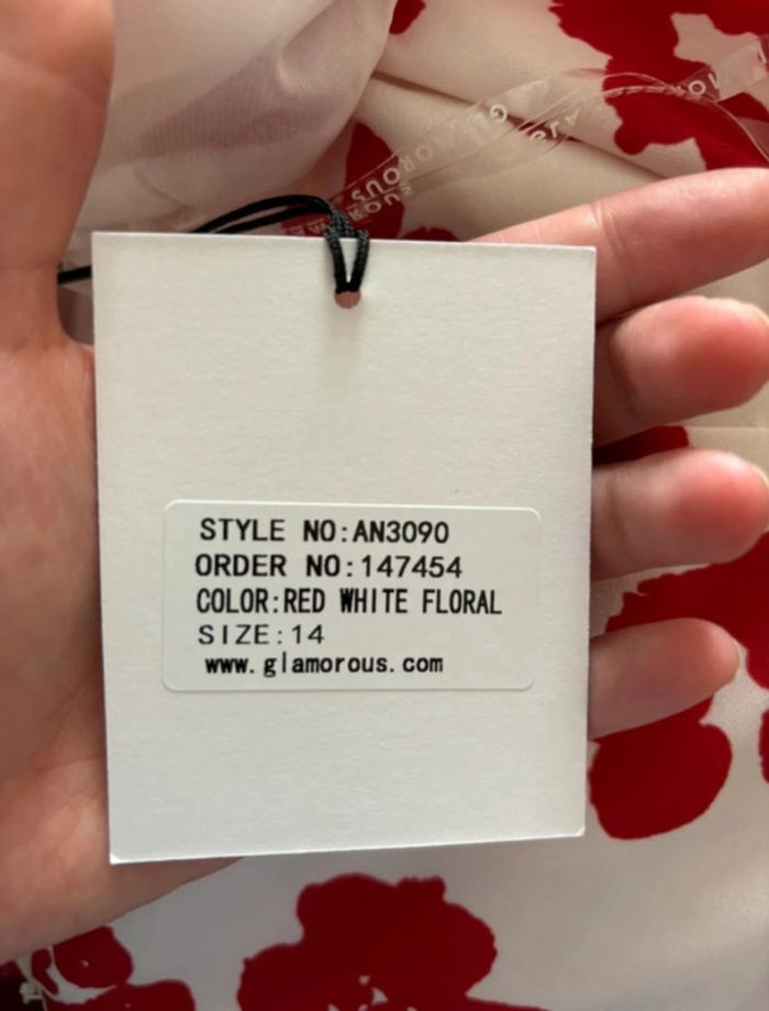 Robe blanche à fleurs rouges Glamourous - photo numéro 4