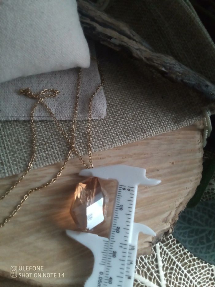 Collier pendentif couleur champagne - photo numéro 3
