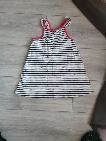 Robe 24 mois