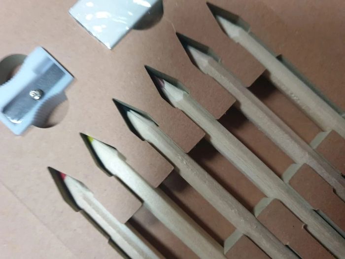 Idée cadeau 🎁- Malette de coloriage NEUF - photo numéro 3