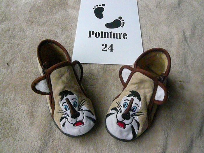 Chaussons marron - Pointure 24